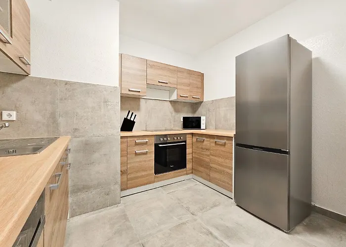 Tolstov - 2 Or 3 - 15 Min Zur Messe Dus & 10 Min Old Town Dus * デュッセルドルフ