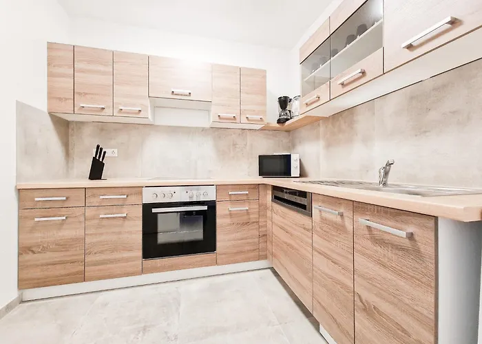 Tolstov - 2 Or 3 - 15 Min Zur Messe Dus & 10 Min Old Town Dus *