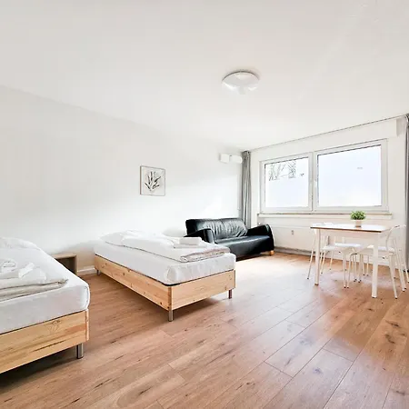 Raj Living - 2 Or 3 - 15 Min Zur Messe Dus & 10 Min Old Town Dus