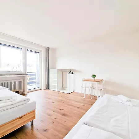 Raj Living - 2 Or 3 - 15 Min Zur Messe Dus & 10 Min Old Town Dus
