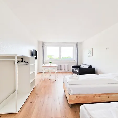 Apartment Raj Living - 2 Or 3 - 15 Min Zur Messe Dus & 10 Min Old Town Dus *