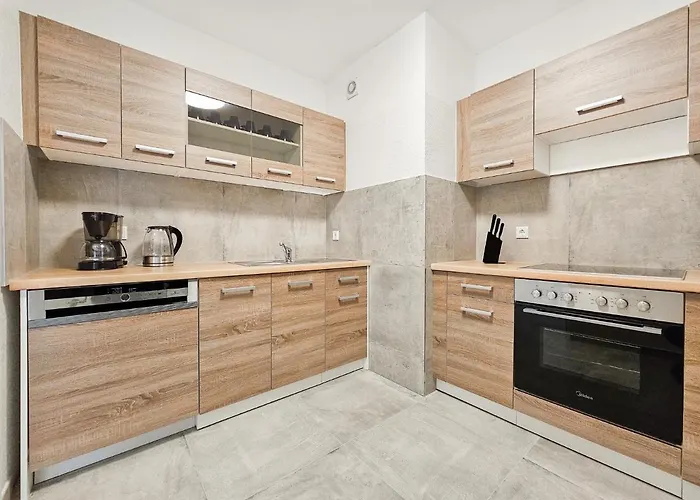 Tolstov - 2 Or 3 - 15 Min Zur Messe Dus & 10 Min Old Town Dus Düsseldorf