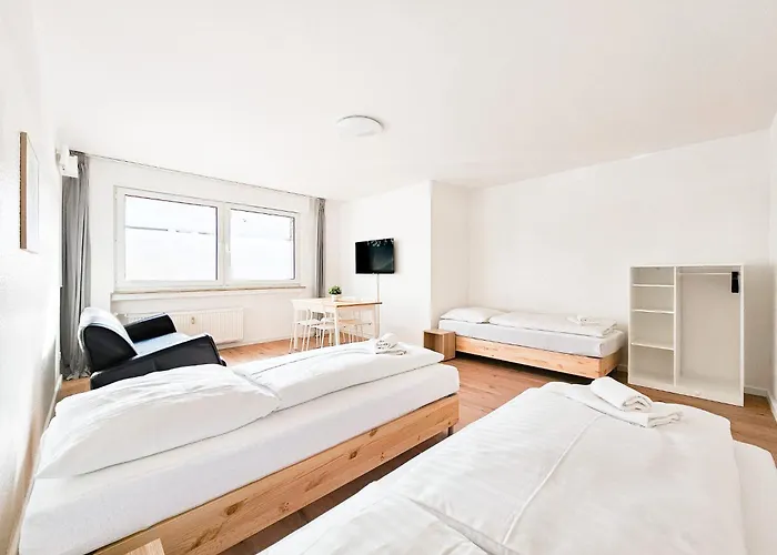 Tolstov - 2 Or 3 - 15 Min Zur Messe Dus & 10 Min Old Town Dus Apartamento