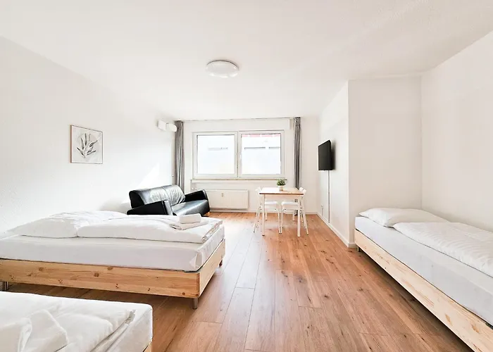 Tolstov - 2 Or 3 - 15 Min Zur Messe Dus & 10 Min Old Town Dus