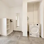 Tolstov - 2 Or 3 - 15 Min Zur Messe Dus & 10 Min Old Town Dus *